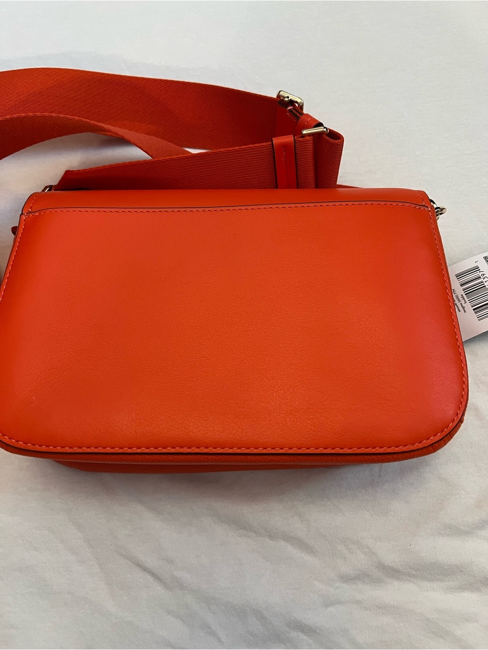 Kate Spade Buddie Smooth Leather
Shoulder Bag NWT - Picture 6 of 11